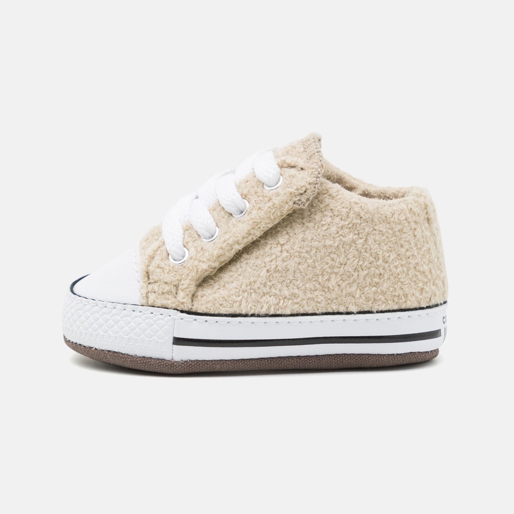 Converse CHUCK TAYLOR ALL STAR CRIBSTER
EASY-ON Baby Shoes